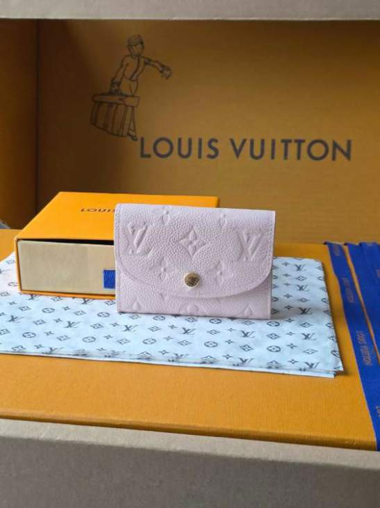 Picture of Louis Vuitton Wallets _SKUfw224596670fw